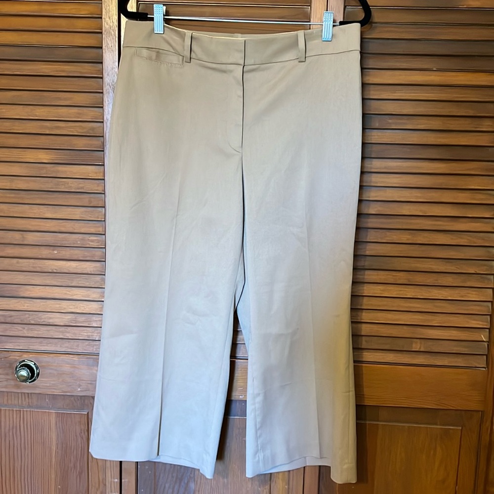 WHBM wide leg capris